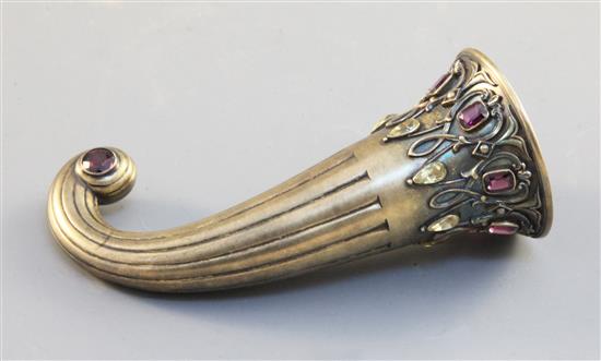 A jewelled silver-gilt posy holder, c.1865, 4.25in.